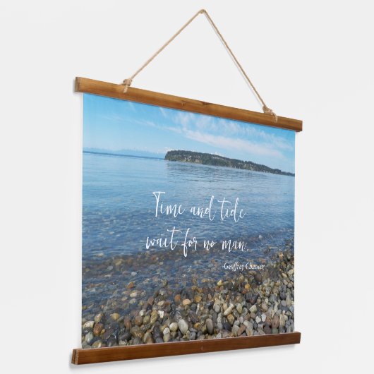 Time and Tide Geoffrey Chaucer Zitat Seascape Wandteppich Mit Holzrahmen (Gewinkelt)