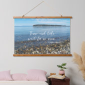 Time and Tide Geoffrey Chaucer Zitat Seascape Wandteppich Mit Holzrahmen (Schlafzimmer)