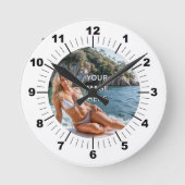 TIME! ⏰ Custom Wall Clock – Add Your Design Runde Wanduhr (Vorderseite)