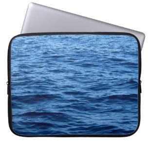 Time lapse photography of body of water laptopschutzhülle