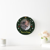 Time to Enjoy Wall Clock by RoseWrites Runde Wanduhr (Zuhause)