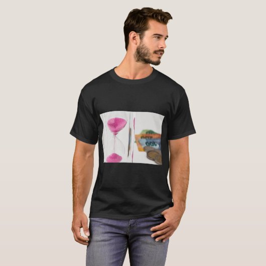 Time & Wealth Stundenglas Tee (Vorne ganz)