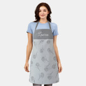 Timeless Botanical Bloom Soft Grey Monogram Schürze (Getragen)