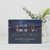 Timeless Elegance NYC Skyline Save the Date (Stehend Vorderseite)
