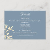 Timeless Floral Symphony in Blue Wedding Begleitkarte (Vorderseite)