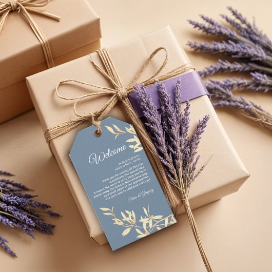 Timeless Floral Symphony in Blue Wedding Geschenkanhänger