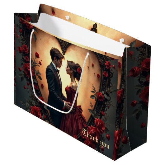 Timeless Love –Victorian Gothic Wedding Collection Große Geschenktüte (Vorderseite Schrägansicht)