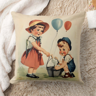 Timeless Retro Kids Kissen
