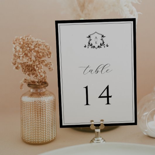 Timeless Vines Black Crest Table Number Programm