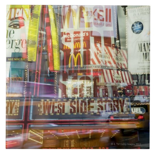 Times Square an der Dämmerung Fliese (Vorderseite)