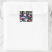 Times Square nachts Quadratischer Aufkleber (Tasche)