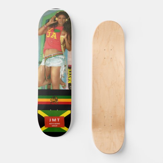 TINA INGRAM MODEL Skateboard (Vorderseite)