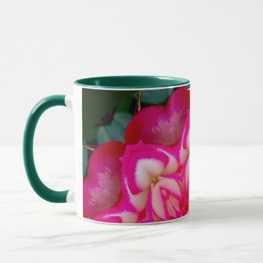 TINA ~ Personalisierte Rose Petals ~ Tasse (Links)
