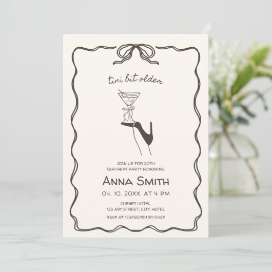 Tini Bit Ältere Cocktail Hand gezeichnet Braun Geb Einladung (Stehend Vorderseite)