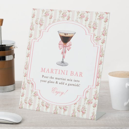 "Tini Bit Older Espresso Martini Bar Coquette Sockelschild (In Situ)