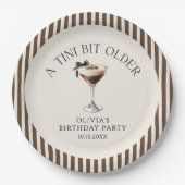Tini Bit Older Espresso Martini Birthday Party Pappteller (Vorderseite)