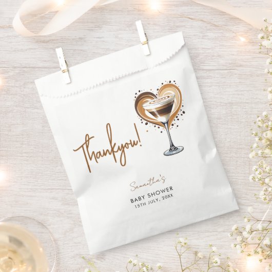Tini One Espresso Martini Babydusche Geschenktütchen (Ausgeschnitten)