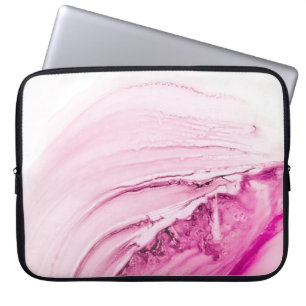 Tinte, Farbe, abstrakt. Nahaufnahme des Gemäldes. Laptopschutzhülle