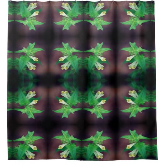 Tinte weiße Wildblume Nah-oben Muster Duschvorhang (Vorderseite)