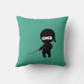 Tiny Angry Ninja auf Dark Green Kissen (Rückseite)