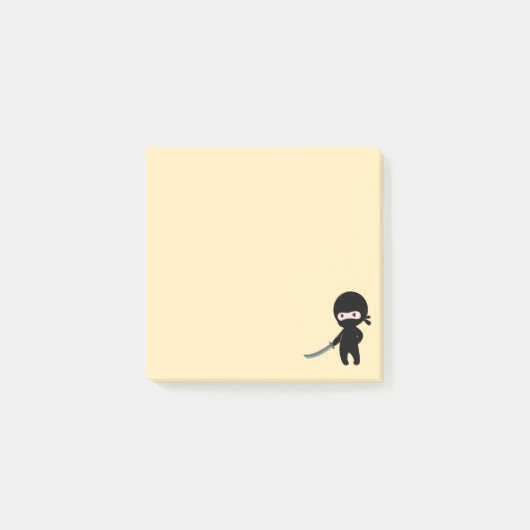 Tiny Angry Ninja auf Yellow Post-it Klebezettel (Vorderseite)