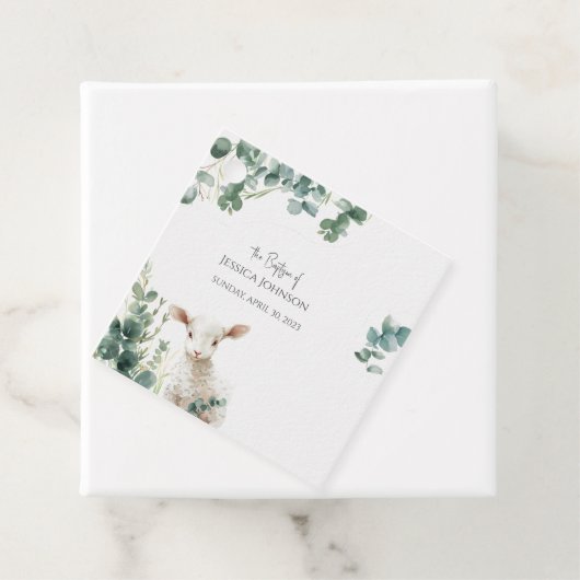 Tiny Baby Lamb und Eukalyptus-Taufe Geschenkanhänger (Beispiel)