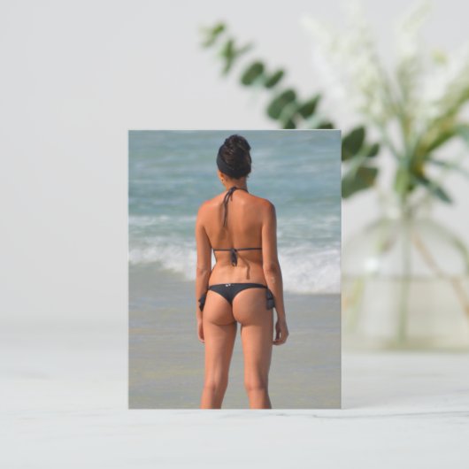 Tiny Black Bikini Foto Postkarte (Stehend Vorderseite)