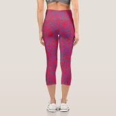 Tiny Blume Pattern.Blue 02.b Red BG Capri Leggings (Rückseite)