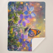 Tiny Butterfly On Wildblumen bei Sunrise Sherpadecke (Vorderseite)