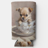 Tiny Delight: Chihuahua Puppy in einem Teacup Selters Dosenkühler (Vorderseite)