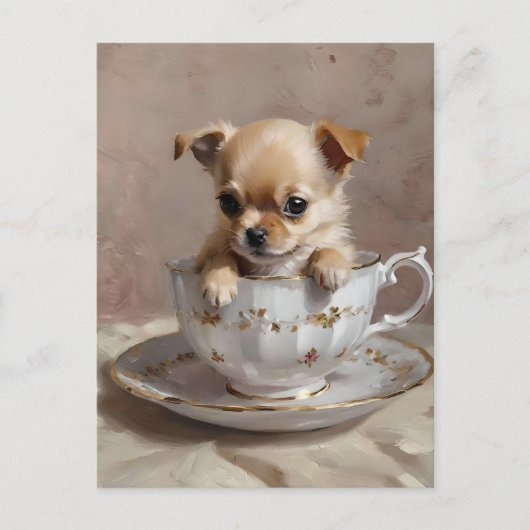 Tiny Delight: Chihuahua-Welpe in einem Teacup, Postkarte (Vorderseite)
