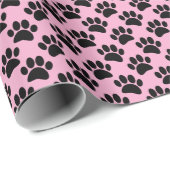Tiny Dog Paw Print Pattern In Black and Pink Geschenkpapier (Rolleneckpunkt)