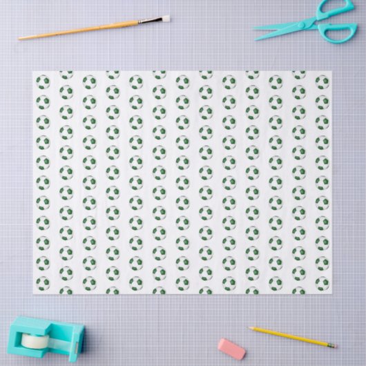 tiny green white soccer balls pattern seidenpapier (Basteln)