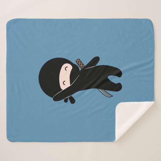 Tiny Happy Ninja auf Blue Sherpadecke (Vorderseite (Horizontal))