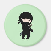 Tiny Happy Ninja auf Green Magnet (Vorne)
