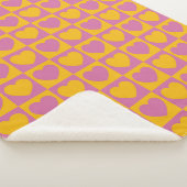 Tiny hearts chess grid seamless pattern. Cute litt Sherpadecke (3/4)