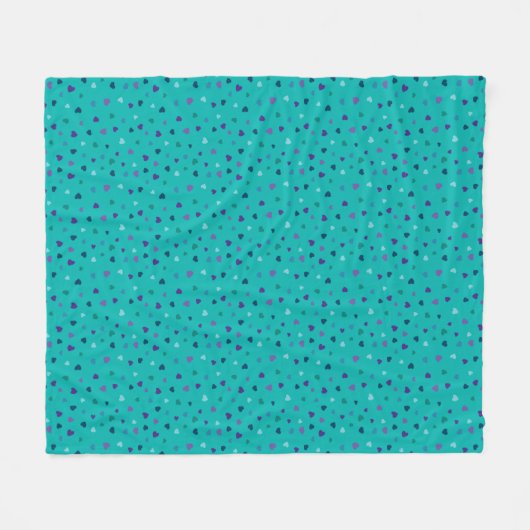 Tiny Hearts, Purple, Teal, Blue on Turquoise Fleecedecke (Vorderseite (Horizontal))