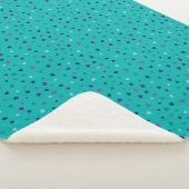 Tiny Hearts, Purple, Teal, Blue on Turquoise Sherpadecke (3/4)