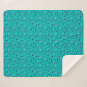 Tiny Hearts, Purple, Teal, Blue on Turquoise Sherpadecke (Vorderseite (Horizontal))