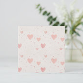 Tiny Hearts Quadratische Einladung (Stehend Vorderseite)