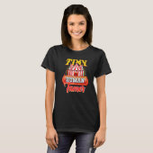 Tiny Human Tamer Performer Acrobatics Circus T-Shirt (Vorne ganz)