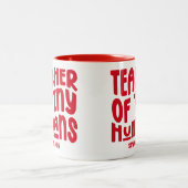 Tiny Humans lehren rotes Textdesign Zweifarbige Tasse (Mittel)