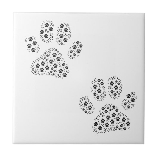 Tiny Large Dog Paw Prints | Schwarze Keramik Fliese (Vorderseite)