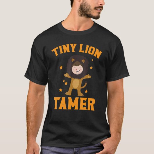 Tiny Lion Tamer Circus Mitarbeiter Kostümkarneval  T-Shirt (Vorderseite)