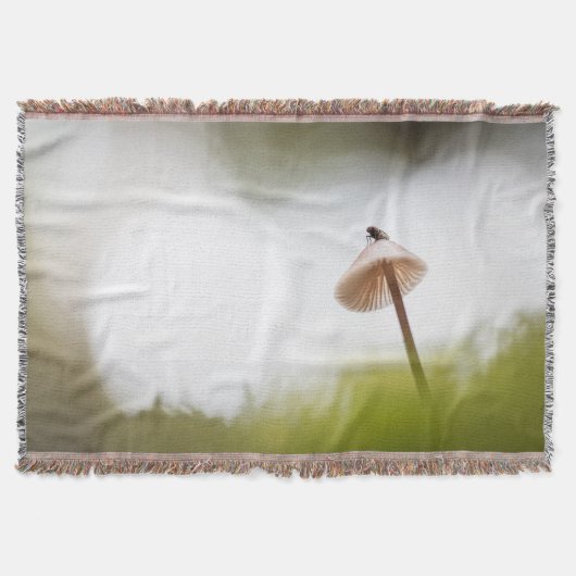 Tiny Mushroom Nature Foto Decke (Vorderseite)
