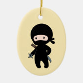 Tiny Ninja Holding Drewing Star auf Gelb Keramik Ornament (Vorne)
