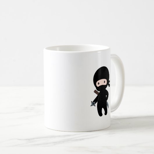 Tiny Ninja Holding Throwing Star Kaffeetasse (VorderseiteRechts)