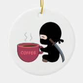 Tiny Ninja mit großer Tasse Keramik Ornament (Vorne)