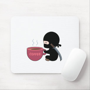 Tiny Ninja mit großer Tasse Mousepad