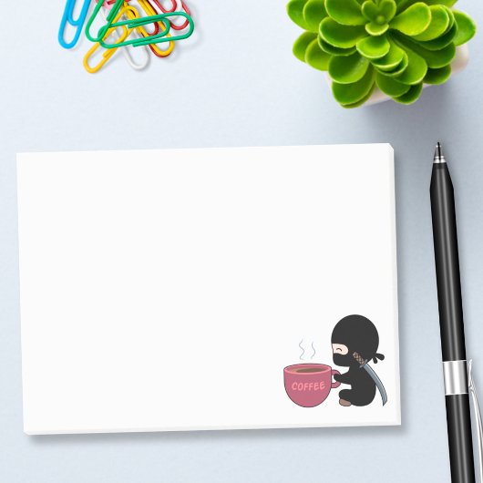 Tiny Ninja mit großer Tasse Post-it Klebezettel